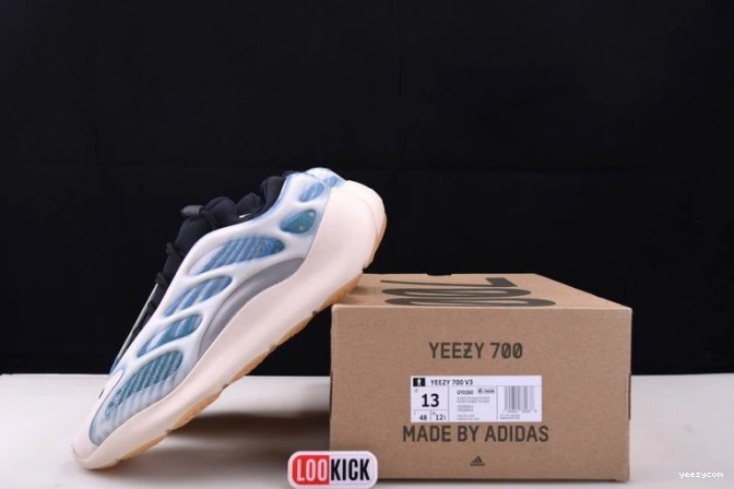 V3 ADIDAS YEEZY GY0260 700 0817